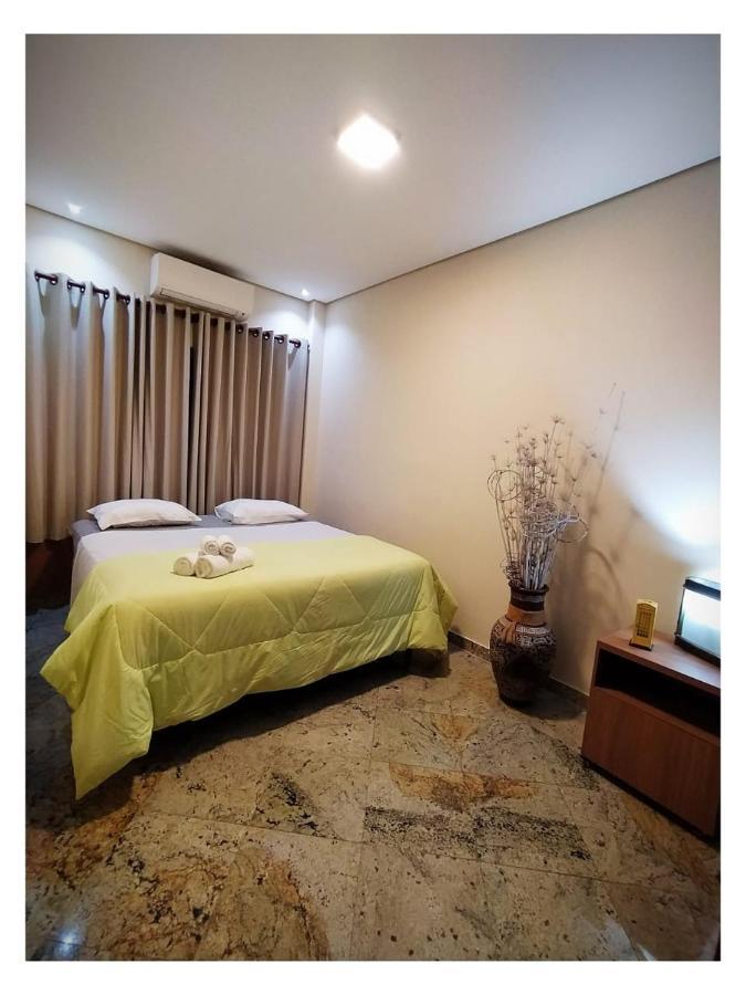 Hotel Pousada Beija Flor Poços de Caldas Buitenkant foto