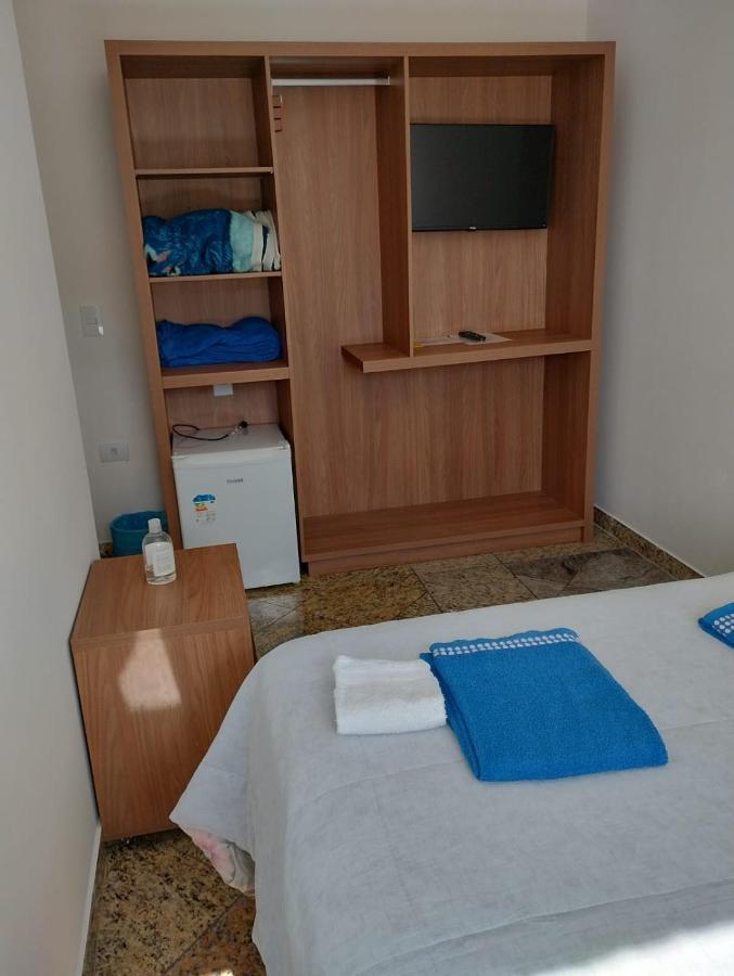 Hotel Pousada Beija Flor Poços de Caldas Buitenkant foto